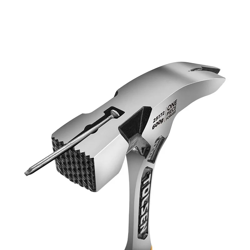 Corp forjat dintr-o singură bucată 