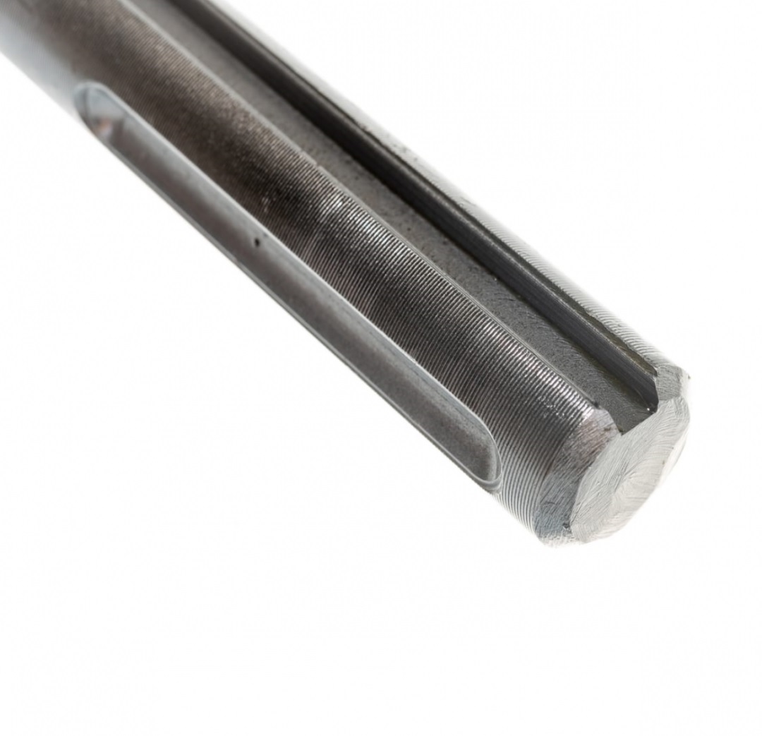 Construcție cu patru muchii 