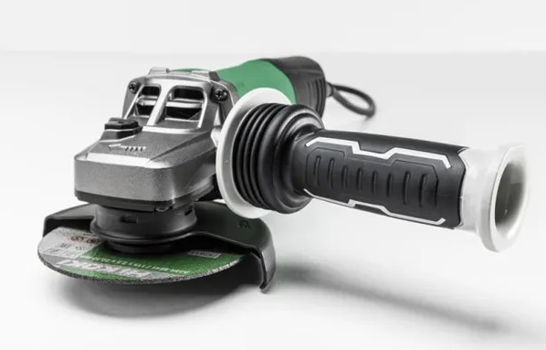  Motor izolat pentru lucru în praf 