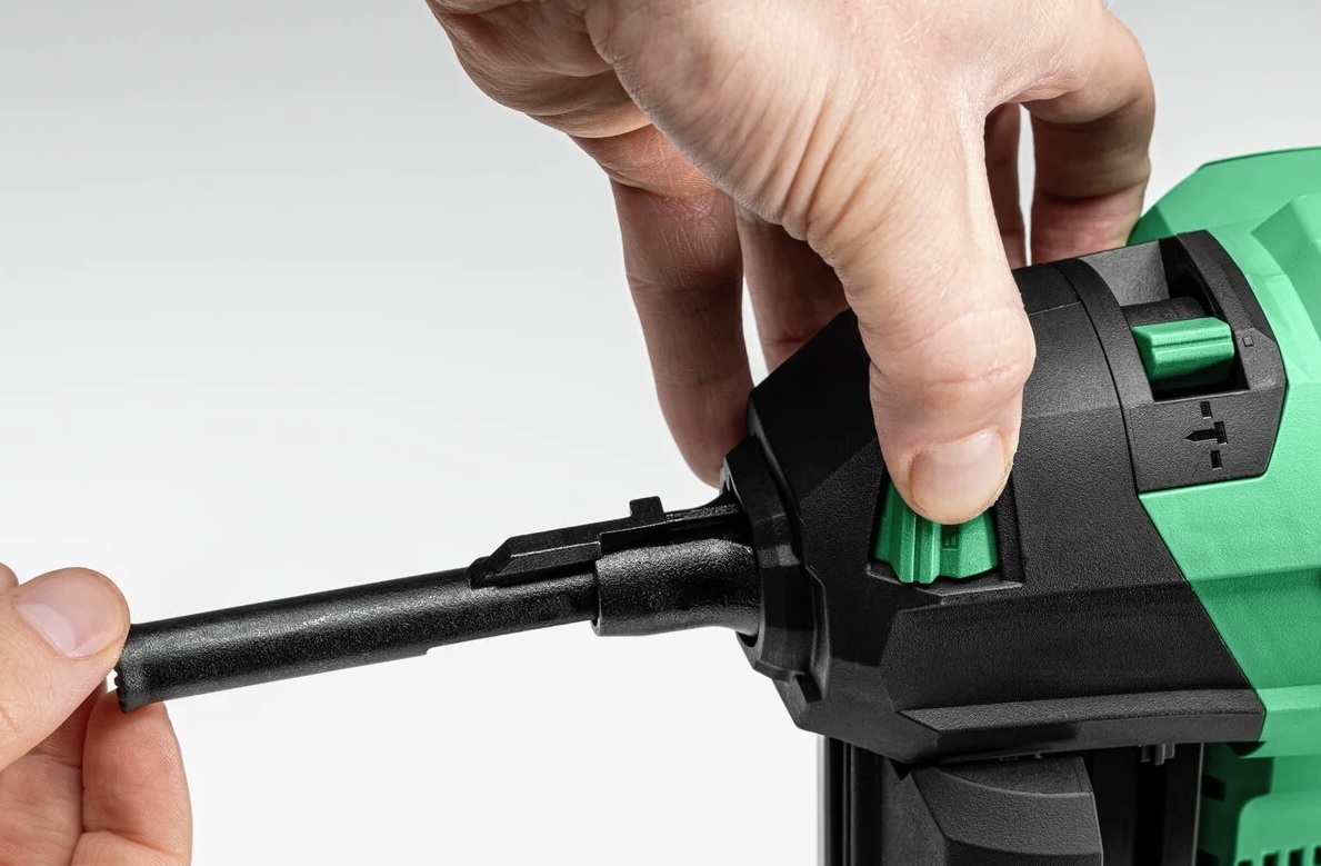  Регулировка глубины забивания 